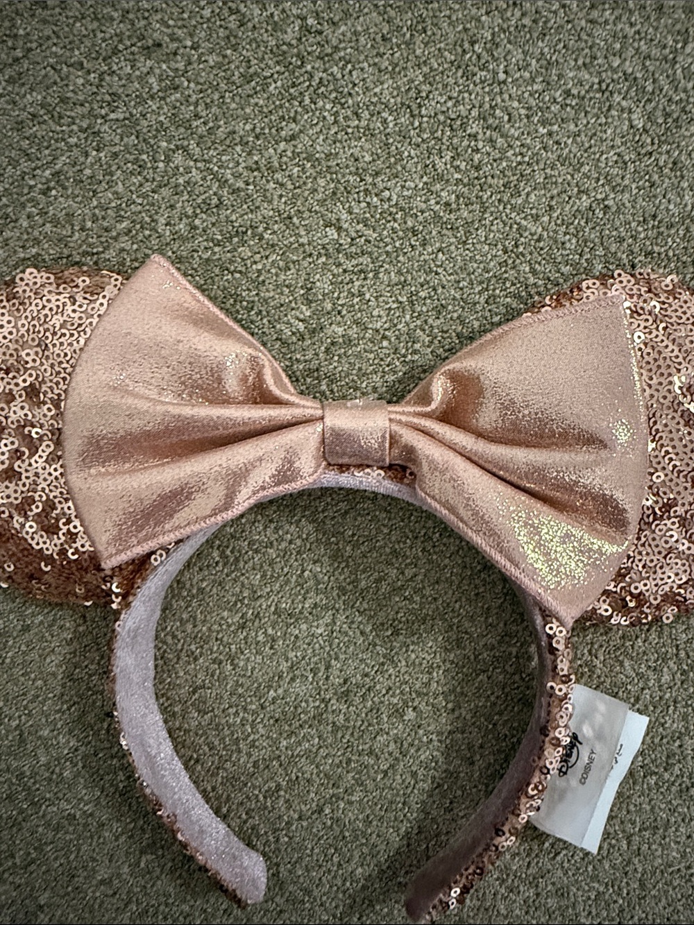 Disney Rose Gold Sequin Minnie Headband with Metallic Bow - Picture 3 of 15